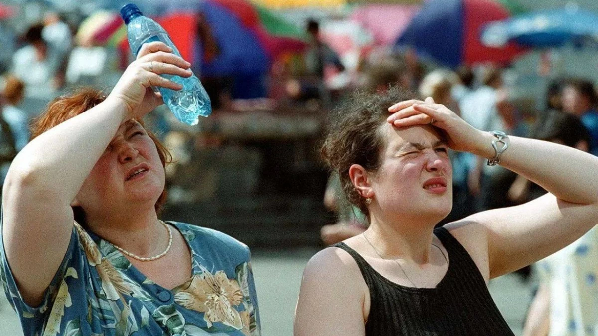 Multiple countries have issued red and amber warnings as temperatures climb above 40°C
