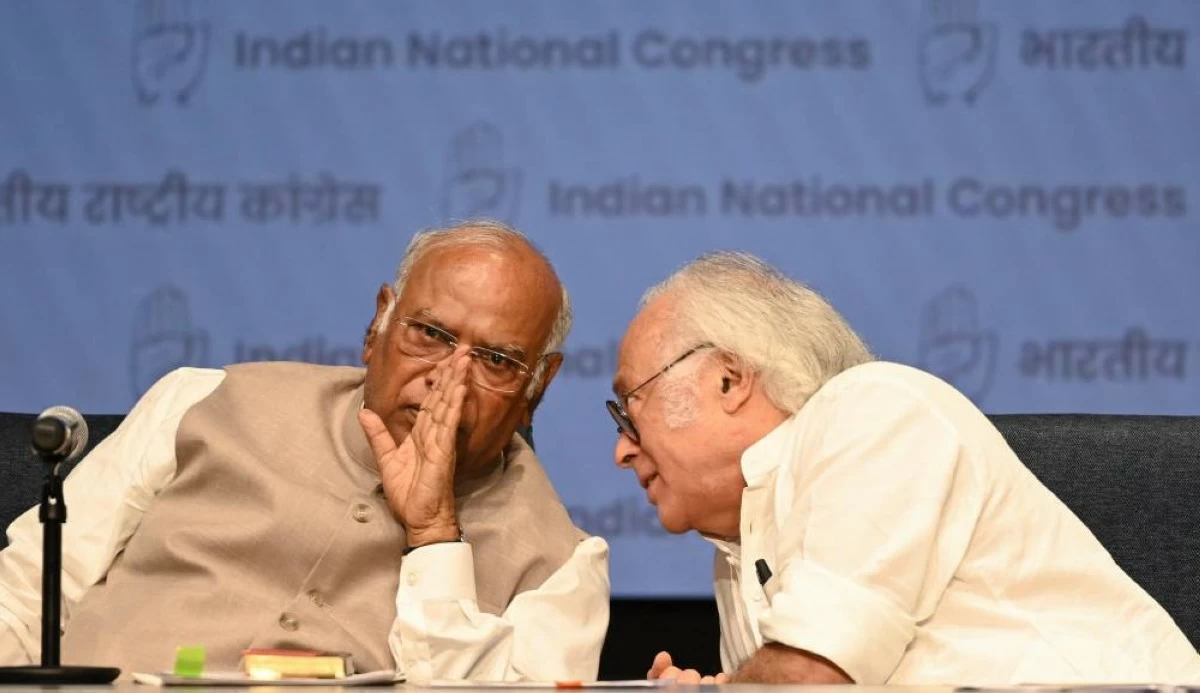 The uncertainty stems from a rumored power-sharing agreement between Siddaramaiah and Shivakumar. (Arun Kumar/IT Group via Getty Images)