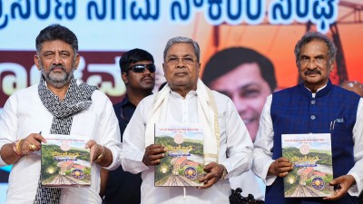 The political arena of Karnataka has always been known to be volatile, and the current Congress government is no exception. There was a strong rumour in the state that the party may push for a reshuffle at the top. (Photo credit: PTI)