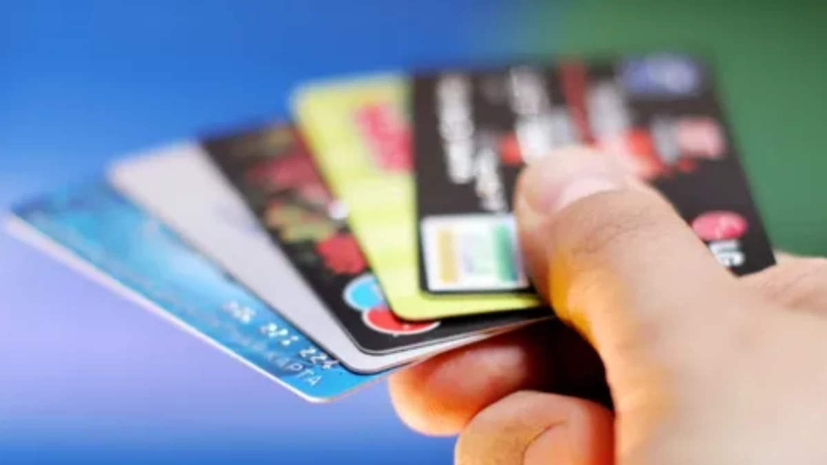 Besides providing ready cash at moments of need, credit cards also offer a bouquet of benefits and there are time-tested ways to maximise the basket. (Picture Credit: depositphotos)