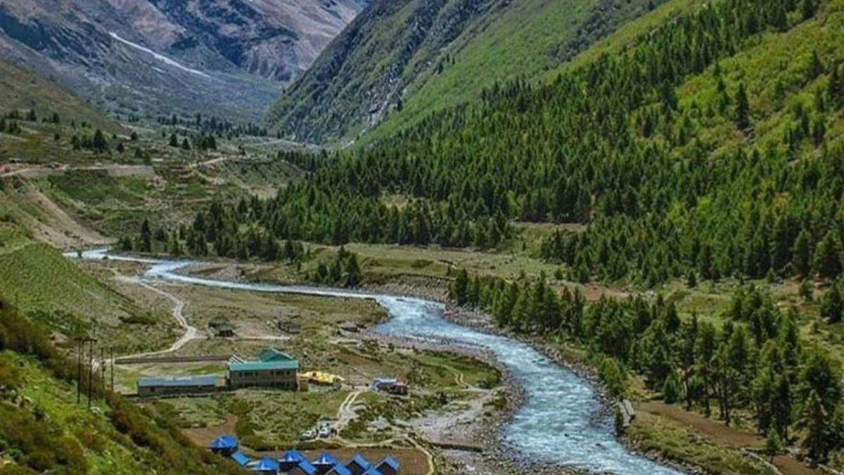 Chitkul: The last inhabited village near the Indo-Tibetan border, offering stunning views and a peaceful retreat. (Photo credit: Pinterest)