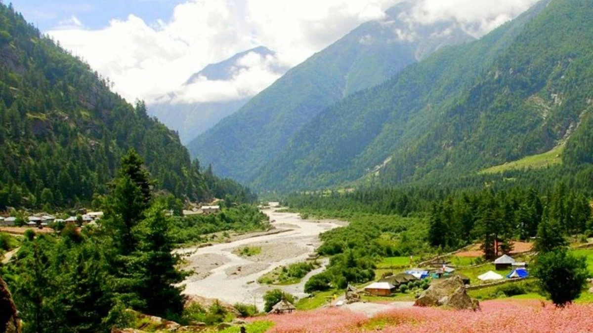 Rakcham: A scenic village near Chitkul, known for its picturesque valley, peaceful atmosphere, and adventure trails. (Photo credit: Pinterest)