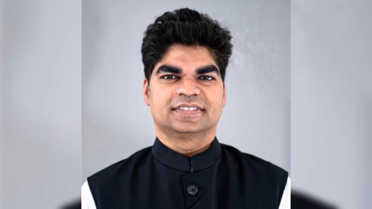 Prepared by a Yuva Jan Sabha worker, the video shows fake blood donation and was released on Akhilesh Yadav's birthday. (Photo credit: X/@akshayyadavmp)