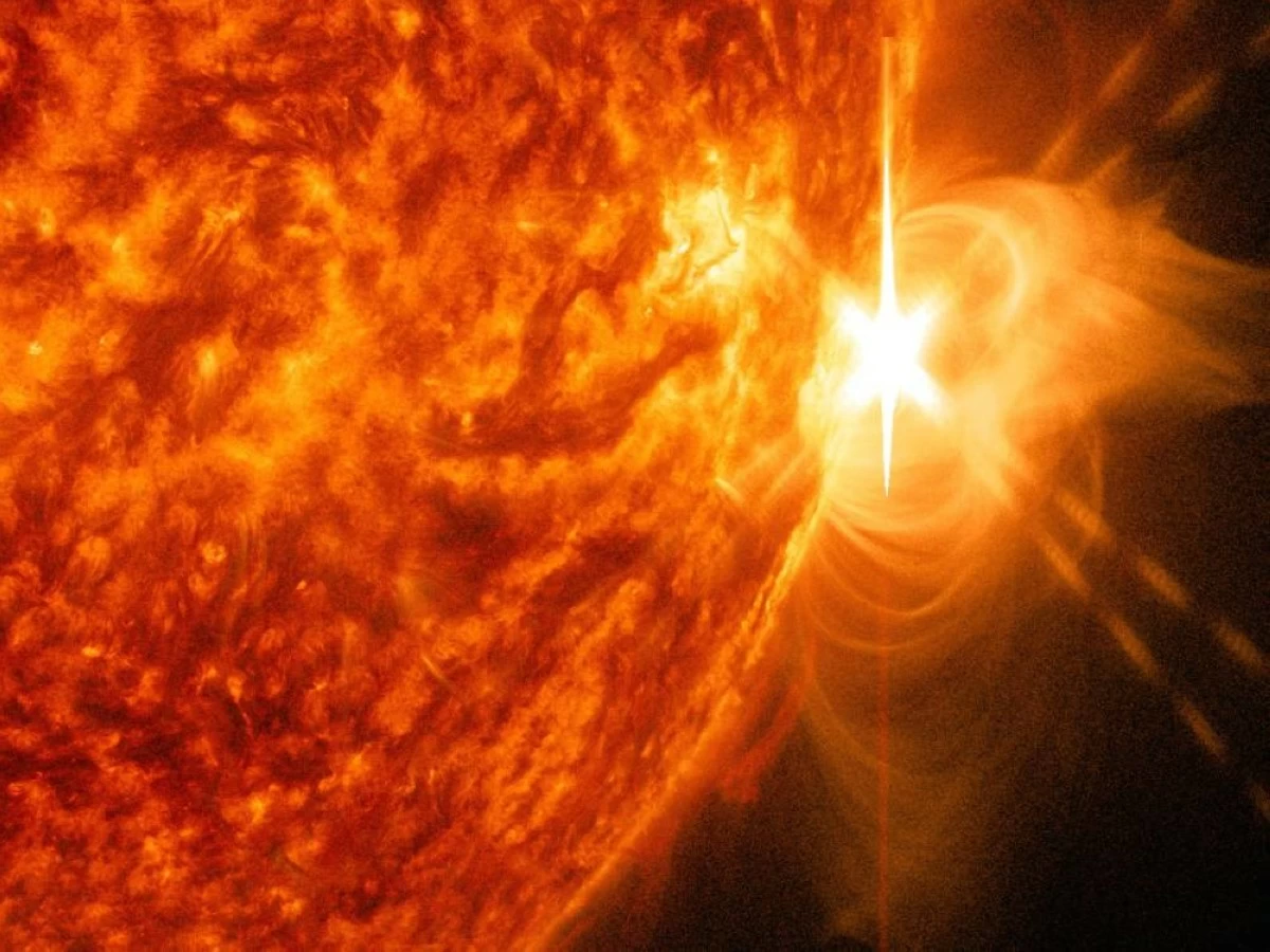 An X-class solar flare from 24 April, 2014. (Image Credit: NASA/SVS/SDO). 