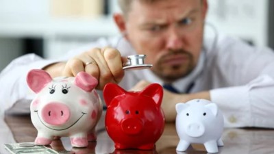 If you want to be financially secure, there is almost so scope for self-gratification and laziness, no matter how intense the temptation is, says Jay Shah, CEO of Finwisor. (Picture Credit: depositphotos)