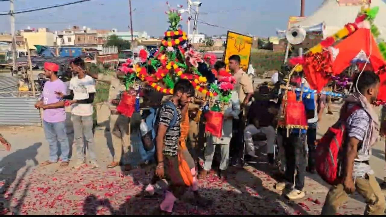 19 Kanwariyas injured in two separate truck accidents in Uttarakhand; rescue operations underway amid rising yatra mishaps
