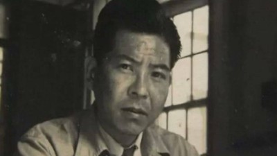 Tsutomu Yamaguchi survived the Hiroshima and Nagasaki atomic bombings.