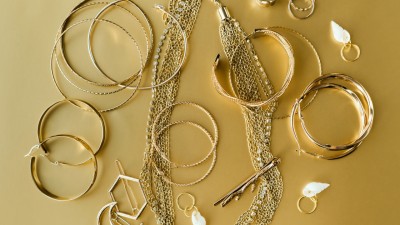 Jewellers think hallmarking of 9 carat gold jewellery can boost the consumption of gold jewellery which has been sagging for some time due to the pric eof the metal ruling at peak levels. (Picture Credit: Getty Images)