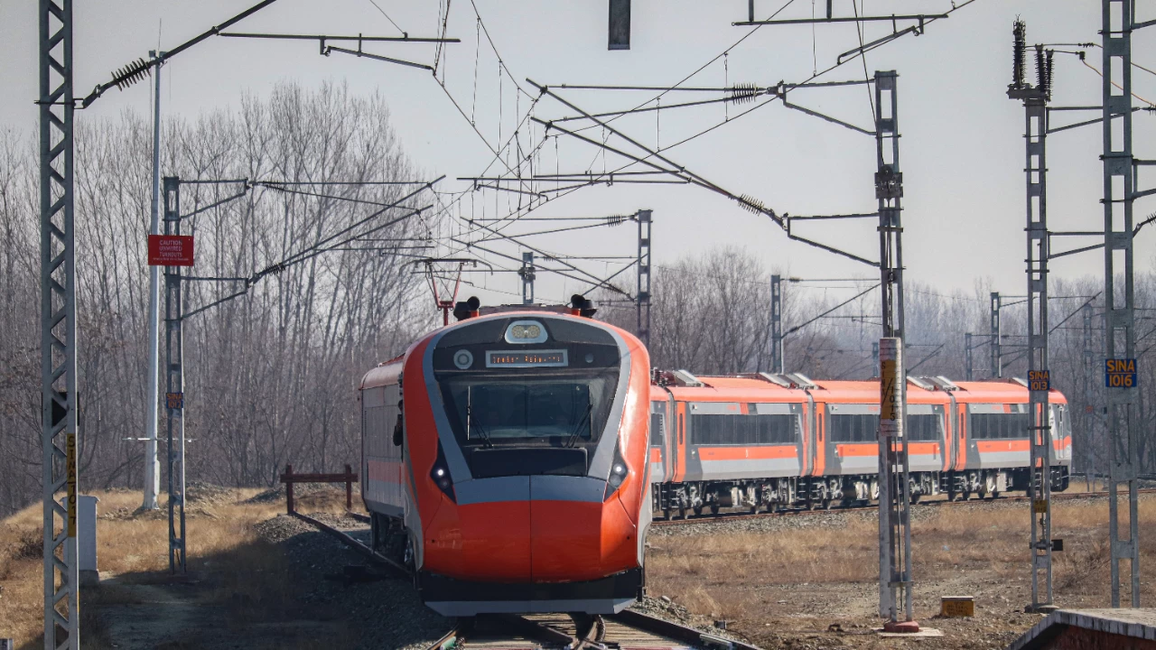 The trainsets of the Vande Bharat Express, especially those that are chair car, are self-propelling Electric Multiple Units (EMUs), (Photo credit: Firdous Nazir/NurPhoto via Getty Images)