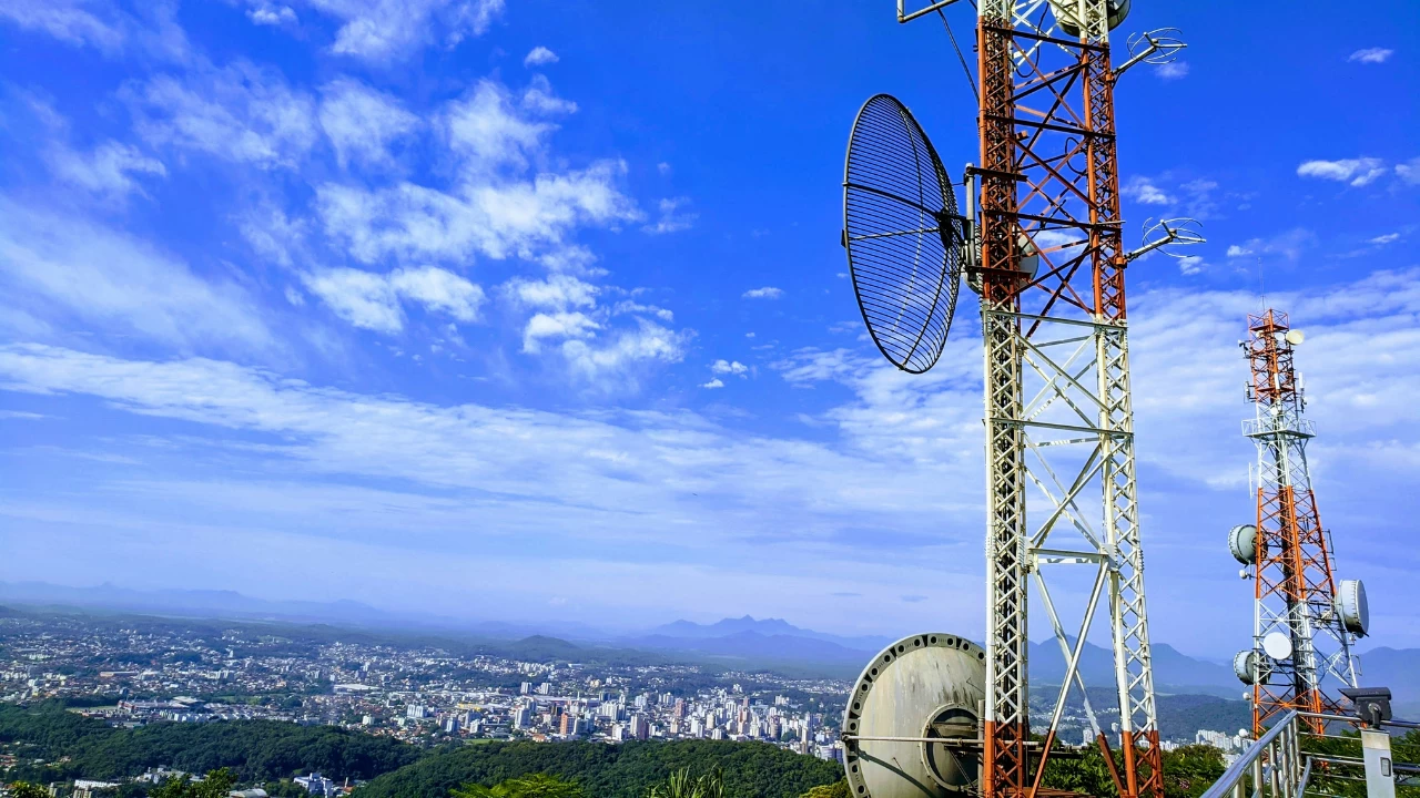 National Telecom Policy 2025: 10 Lakh Jobs, Rs 1 Lakh crore investment by 2030