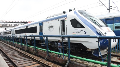 A Vande Bharat Express train may have eight, 16 or 20 coaches. (Photo credit: Santosh Kumar//HT via Getty Images)