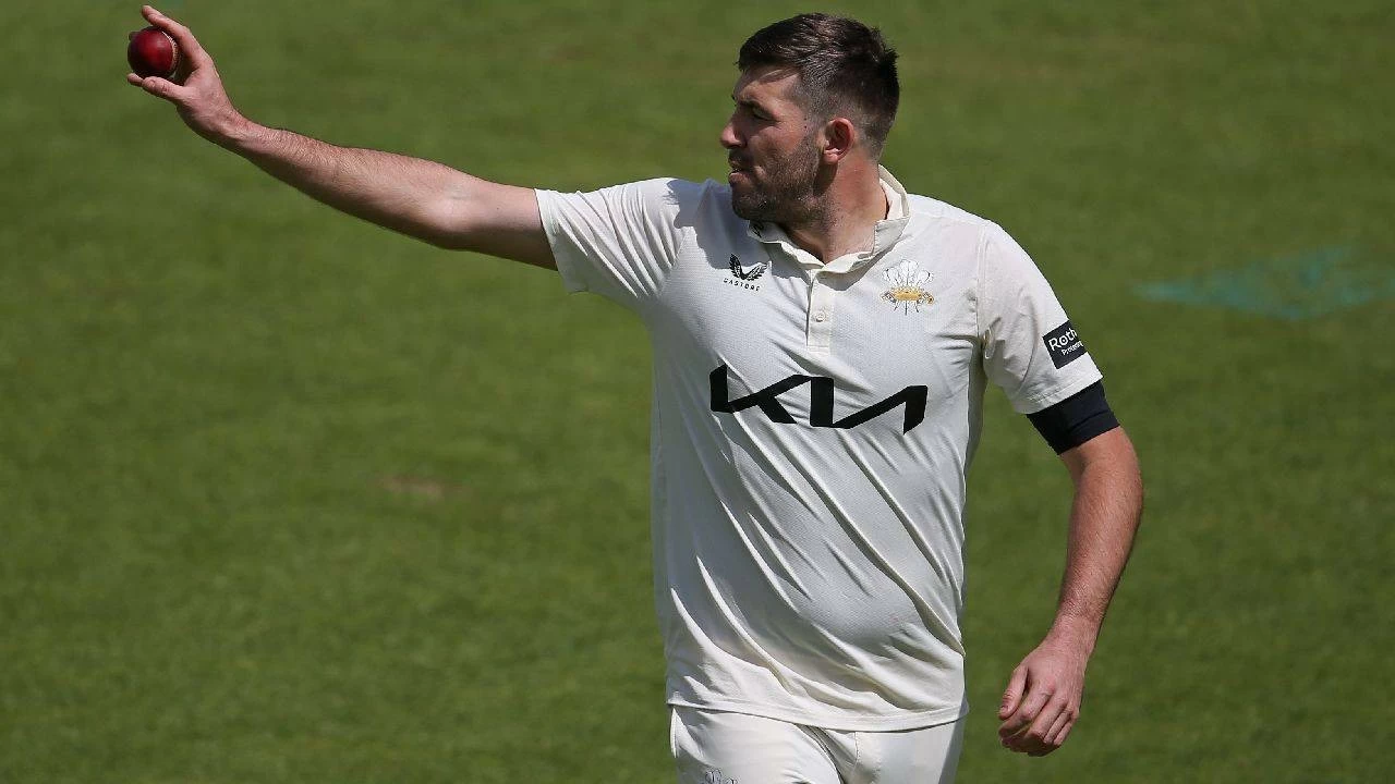 Jamie Overton makes a comeback to England's Test squad after a gap of three years.