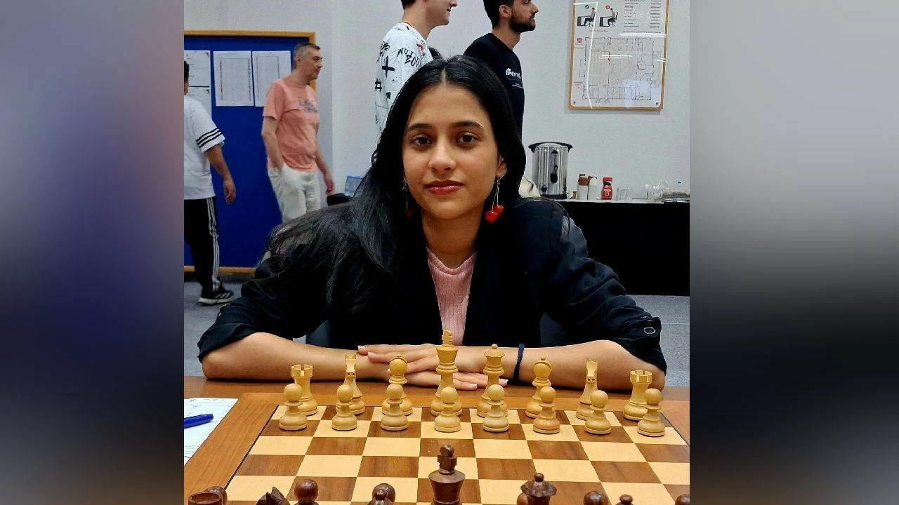 Divya Deshmukh beat Koneru Humpy to win the Women's World Cup