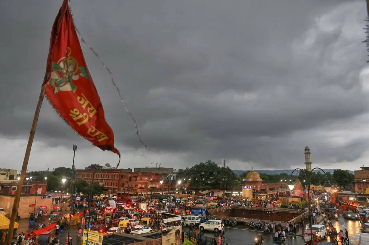 Dark clouds loom over Choti Chaupar on a rainy day, in Jaipur (Credit: PTI)