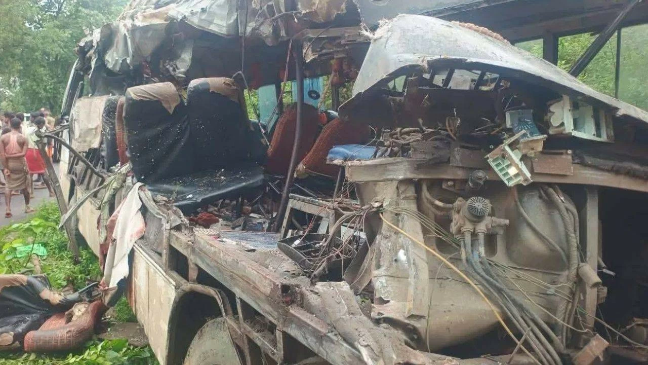 Over a dozen others were seriously injured and have been admitted to hospital for treatment.