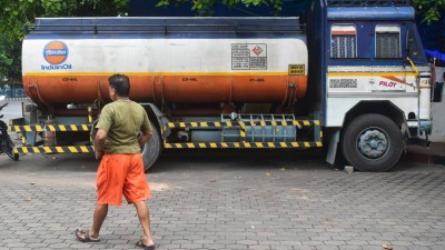 Reports from Russian media have also indicated that the Indian government has not issued any directives to domestic refineries to cease Russian oil imports or to seek alternative suppliers