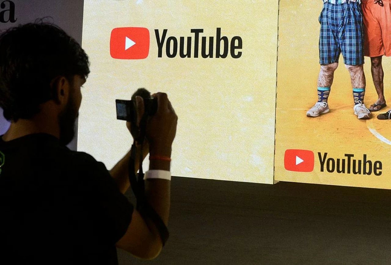 The Indian Ministry of Tourism and Culture is offering paid opportunities to social media influencers to promote India's tourism.
(Indranil Aditya/NurPhoto via Getty Images)
