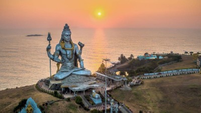 Reasons behind worshipping Lord Shiva on Monday