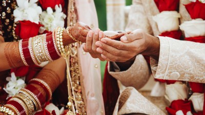 More and more couples are feeling the urge to spend more for their wedding, largely yielding to the pressure of social media. (Picture Credit: Freepik)