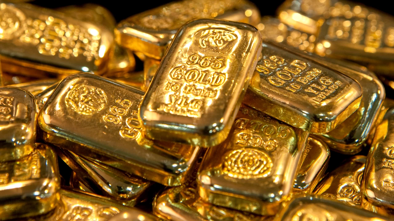 The price of gold faces an upward pressure whenever uncertainty rises in the air.