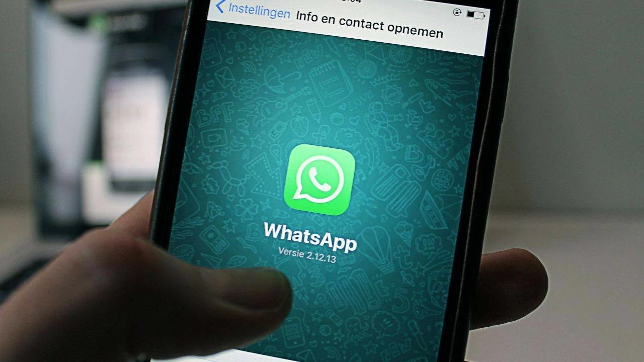 Indian_manager_demands_employees_work_on_weekends