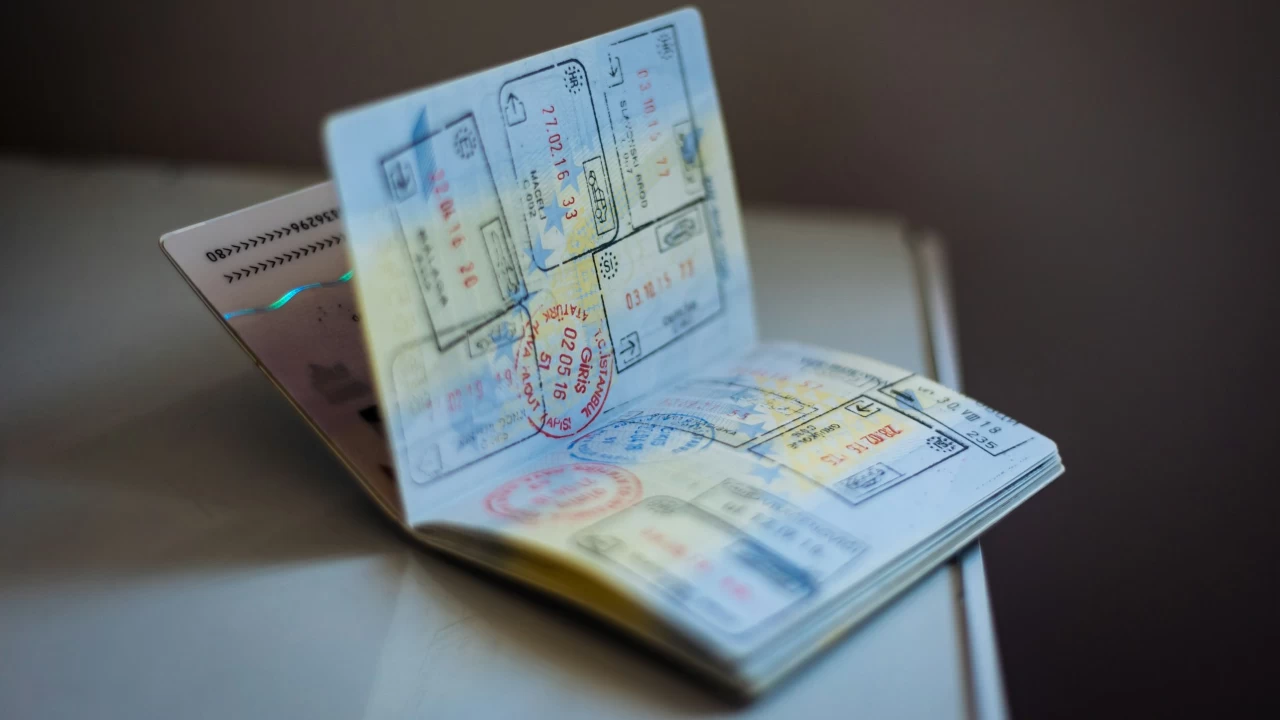 The US State Department has launched a new pilot program which mandates some tourists and business visa applicants to file a bond of $5,000 to $15,000. (Photo credit: Unsplash)