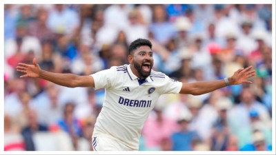 Mohammed Siraj appeals successfully for the wicket of England's captain Ollie Pope during the fourth day of the fifth Test match between India and England, at the Oval cricket ground, in London, England, Sunday, Aug. 3, 2025.
