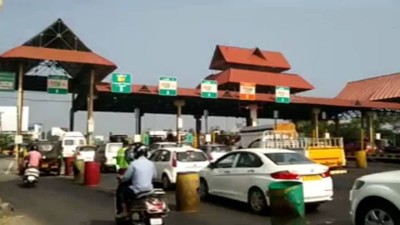 Traffic congestion near the Paliyekkara toll plaza has been a major challenge for daily commuters