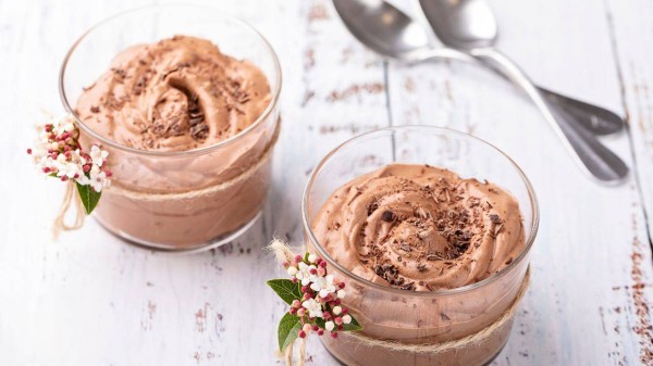 10 Delicious sweets for Rakhi 2025 celebration