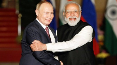 File image of Russian president Vladimir Putin with Prime Minister Narendra Modi