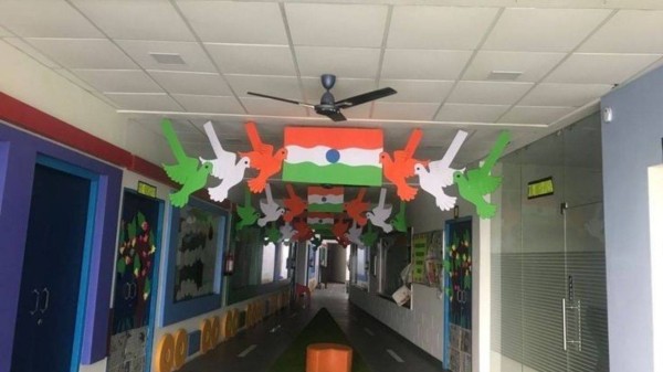 7 Stunning Independence Day decoration ideas for every corner of your office