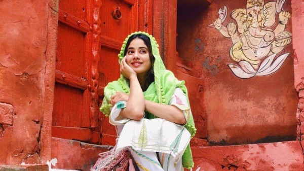 Bollywood-inspired ethnic outfits for women to try this Independence Day
