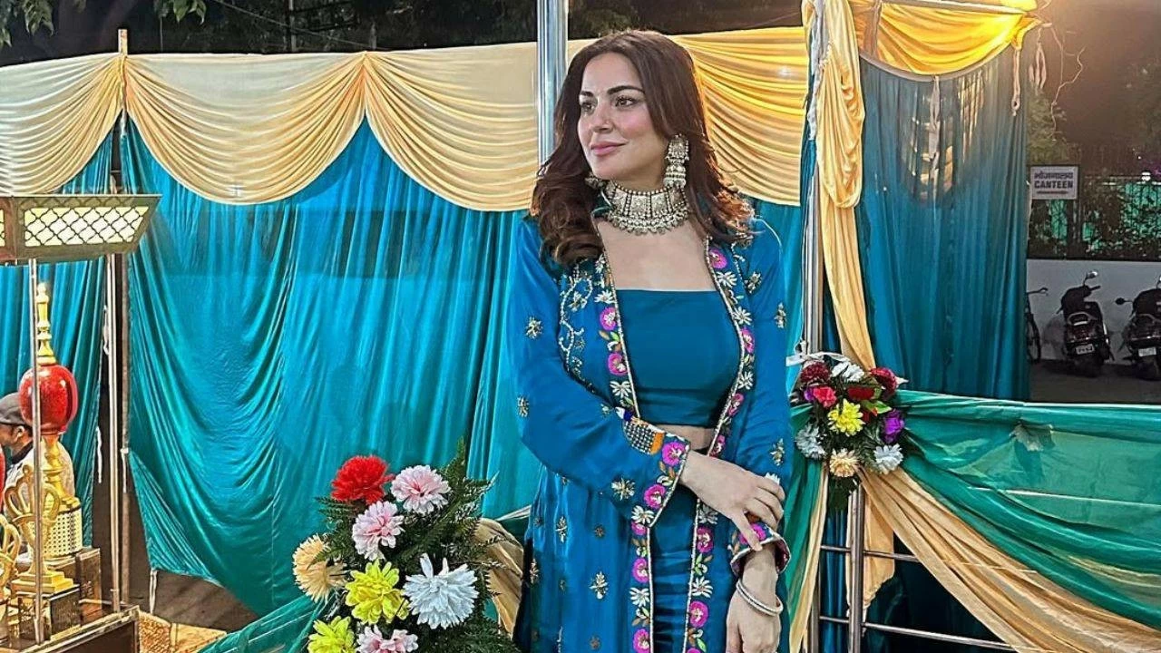 Shradda Arya rose to fame with the serial Kundali Bhagya and became a household name from then on.