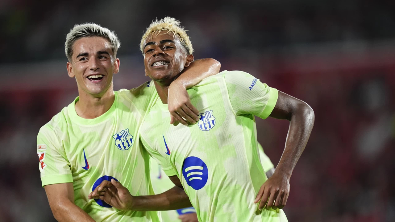 Lamine Yamal scored in Barcelona&#039;s 3-0 win in their La Liga opener.