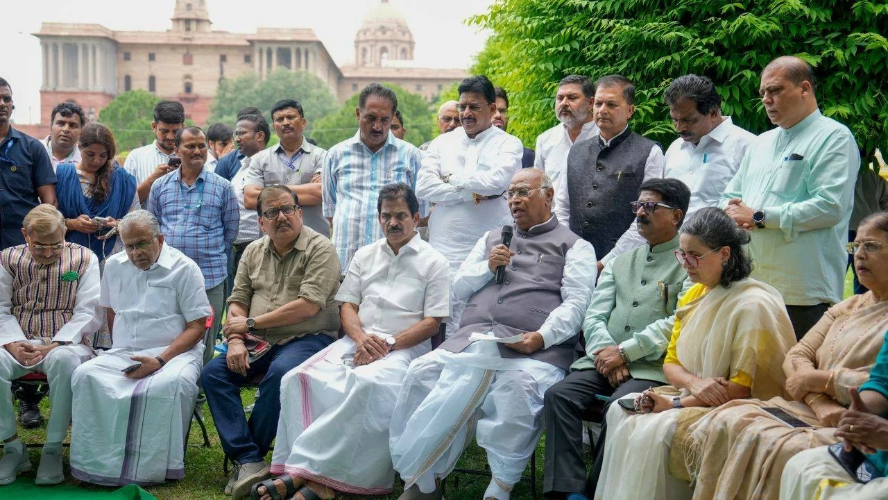 The Opposition INDIA bloc leaders are going to meet at Mallikarjun Kharge's office on Monday morning 