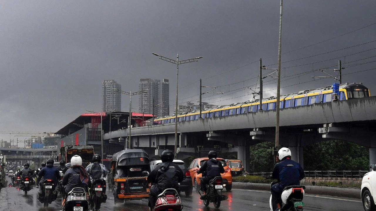 IMD has issued an orange alert for Mumbai for Monday (File photo for representation) 