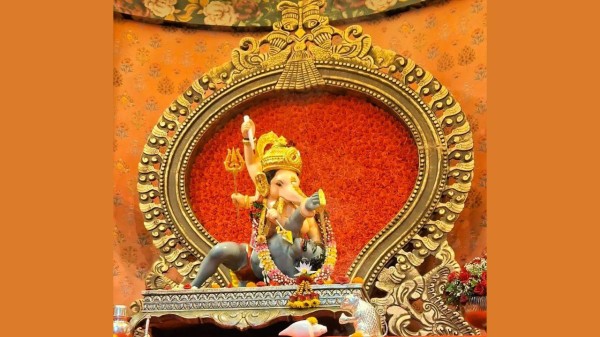 Iconic Ganesh pandals to visit in Pune 