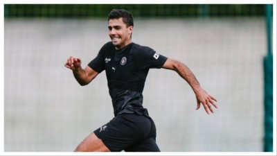 Rodri returns to Manchester City after injury. 