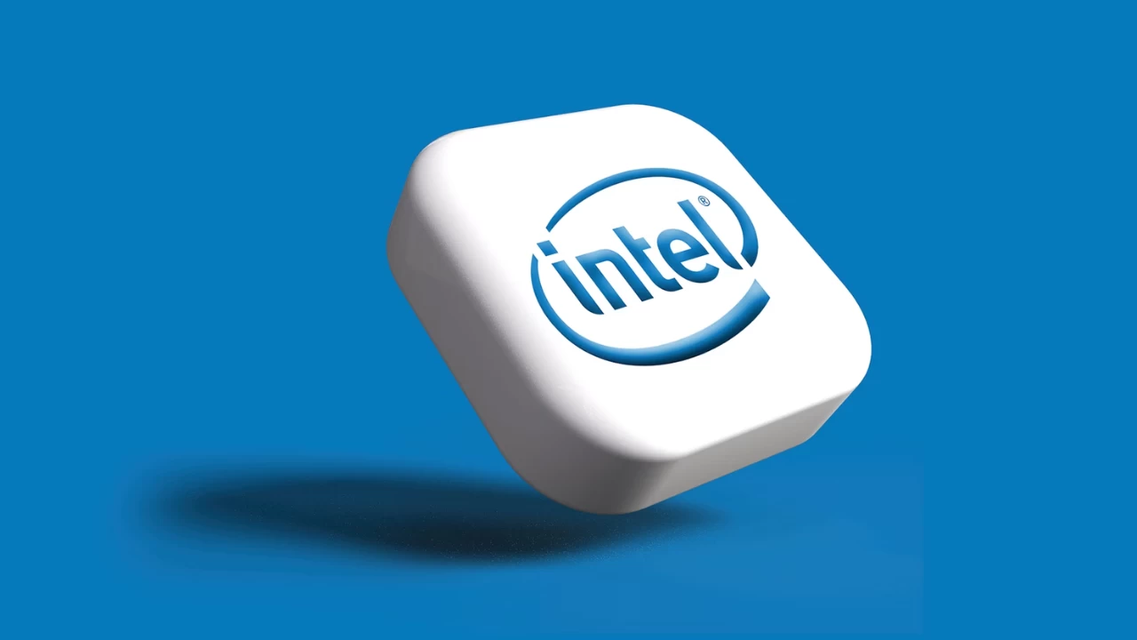 Analysts warn Intel’s deeper struggles with technology and competition remain unresolved despite the fresh backing.