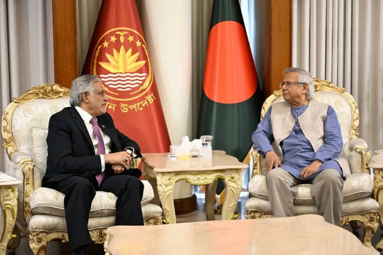 Dar, the most senior Pakistani official to travel to Bangladesh since 2012, arrived on Saturday for a two-day trip to mend the strained ties.