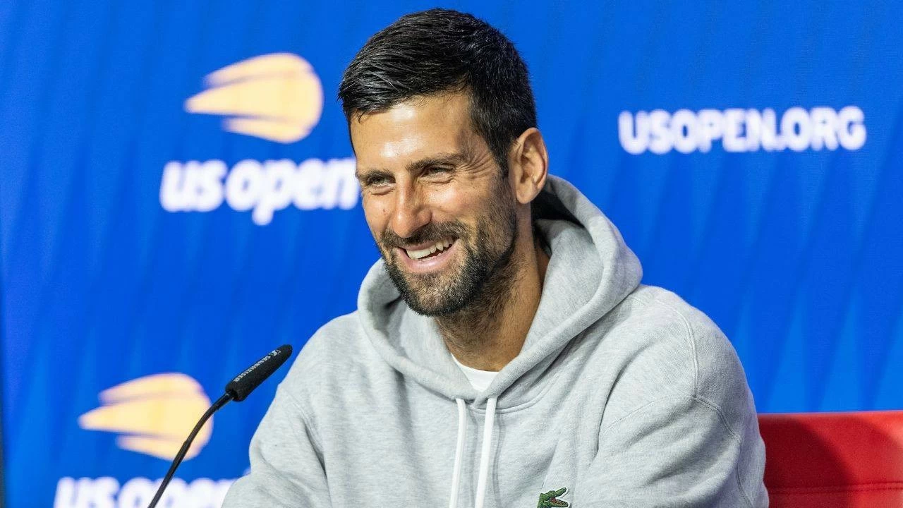 Novak Djokovic urges Serena Williams to make return to tennis.