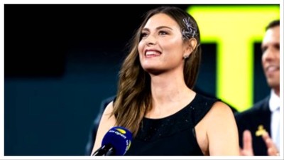 Tennis legend Maria Sharapova presented with special ring at US Open 2025 after induction into Hall of Fame. 