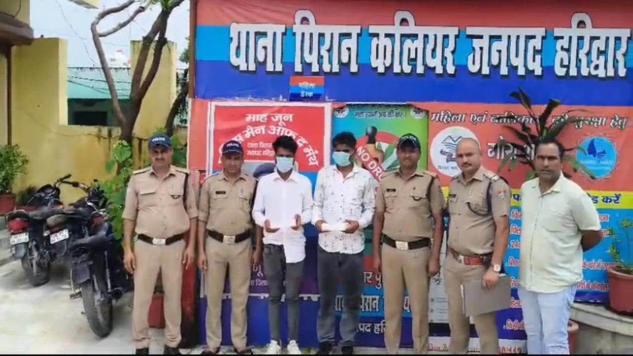 The two men had been living in Kaliyar under false Hindu names and were actively participating in religious activities to avoid suspicion. 
