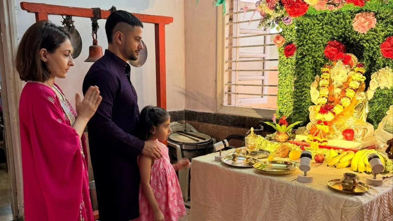 How Bollywood celebrated first day of Ganesh Chaturthi 2025