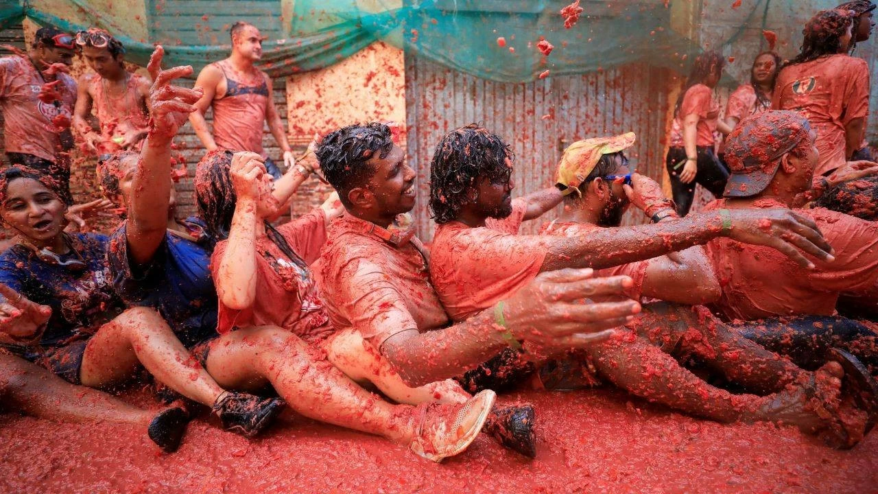 Spain La Tomatina festival