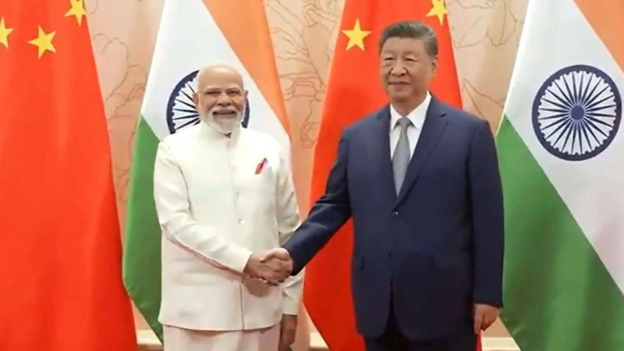 PM Narendra Modi meets Chinese President Xi Jinping 