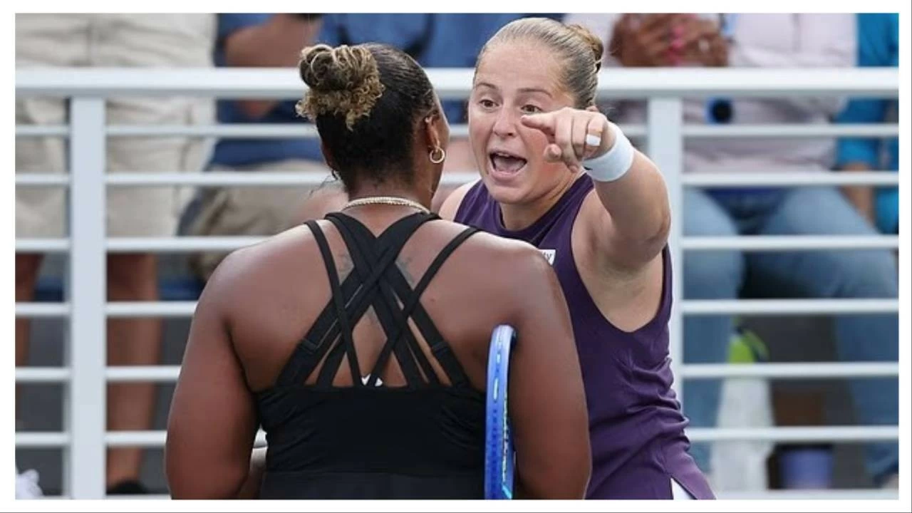 Jelena Ostapenko apologizes for comments to Taylor Townsend.