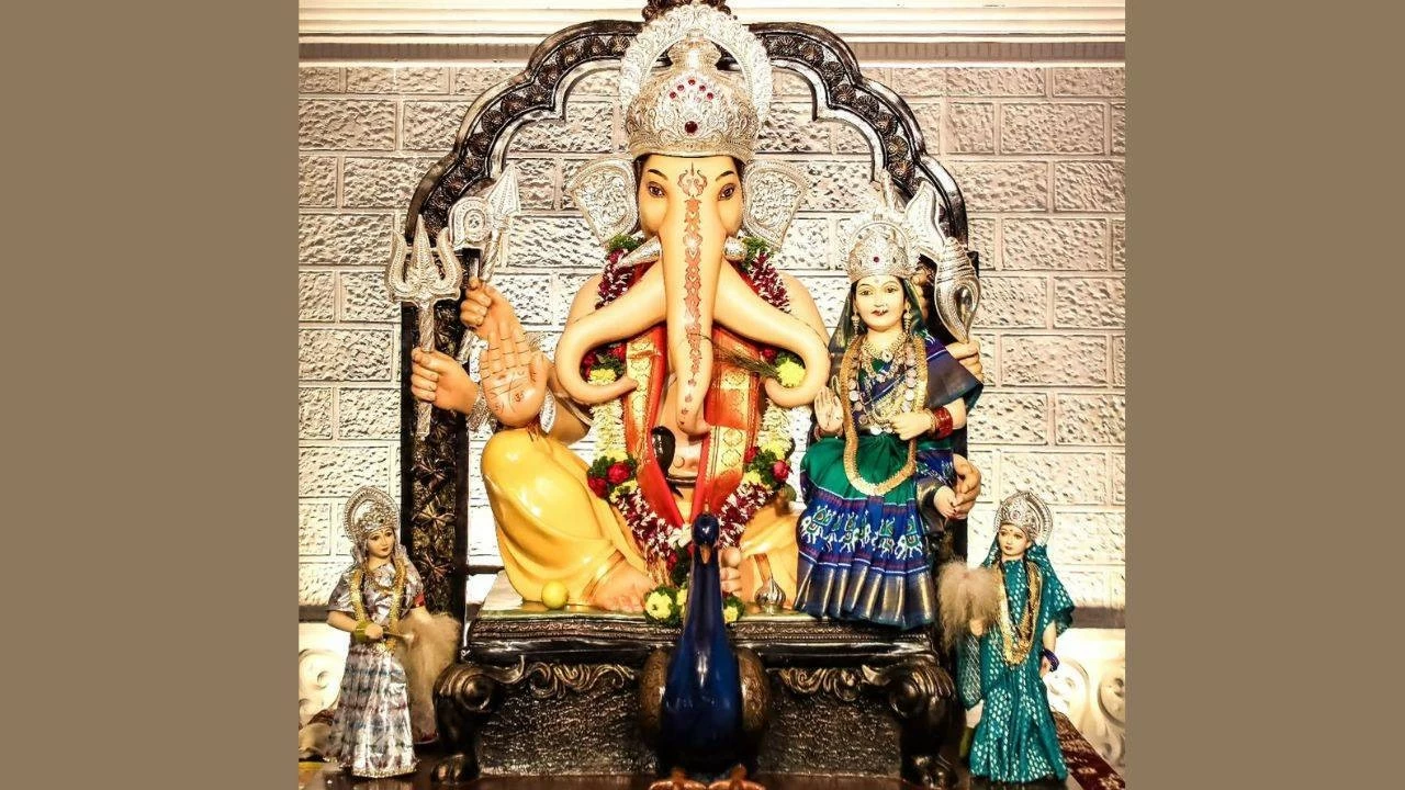 Ganesh Chaturthi 2025: Visit Trishund Ganpati Temple where deity’s divine carrier is peacock