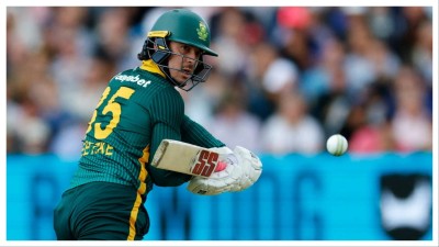 South Africa's Matthew Breetzke in action against England.