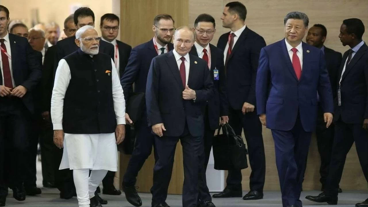 PM Modi, Putin and Xi came together for the SCO summit